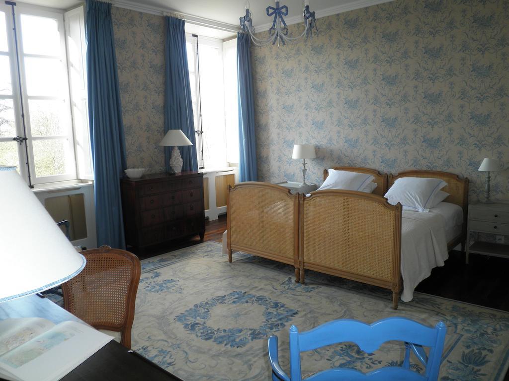 Bed and Breakfast Chateau De La Marronniere Aizenay Номер фото